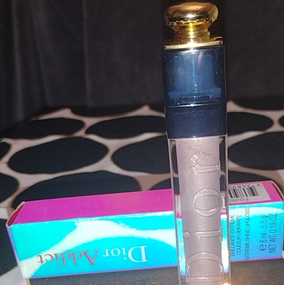 Dior Addict extreme shine lip gloss color #51